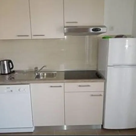 Josi - Free Parking Apartment